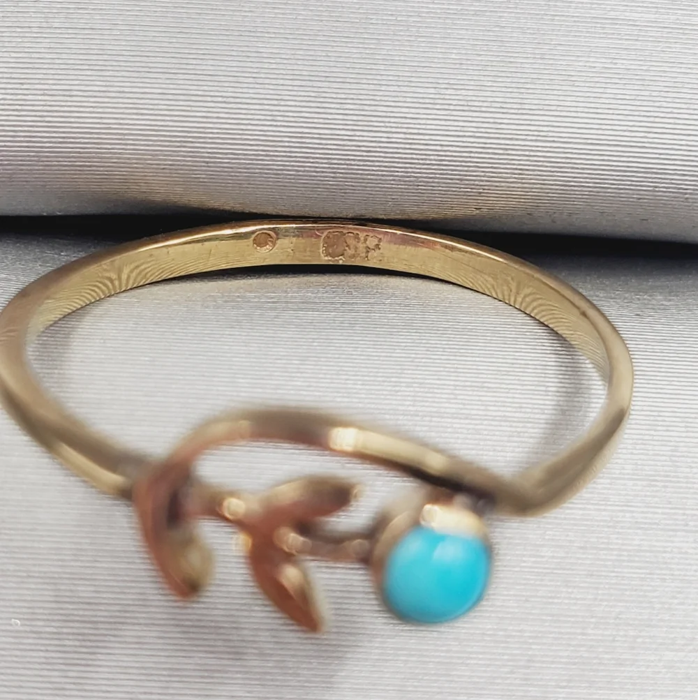 8k Solid Yellow Gold Tiny Cabochon Turquoise Ring Flower Ring Floral Ring